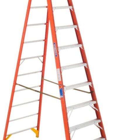 WERNER FIBERGLASS STEP LADDER 6212